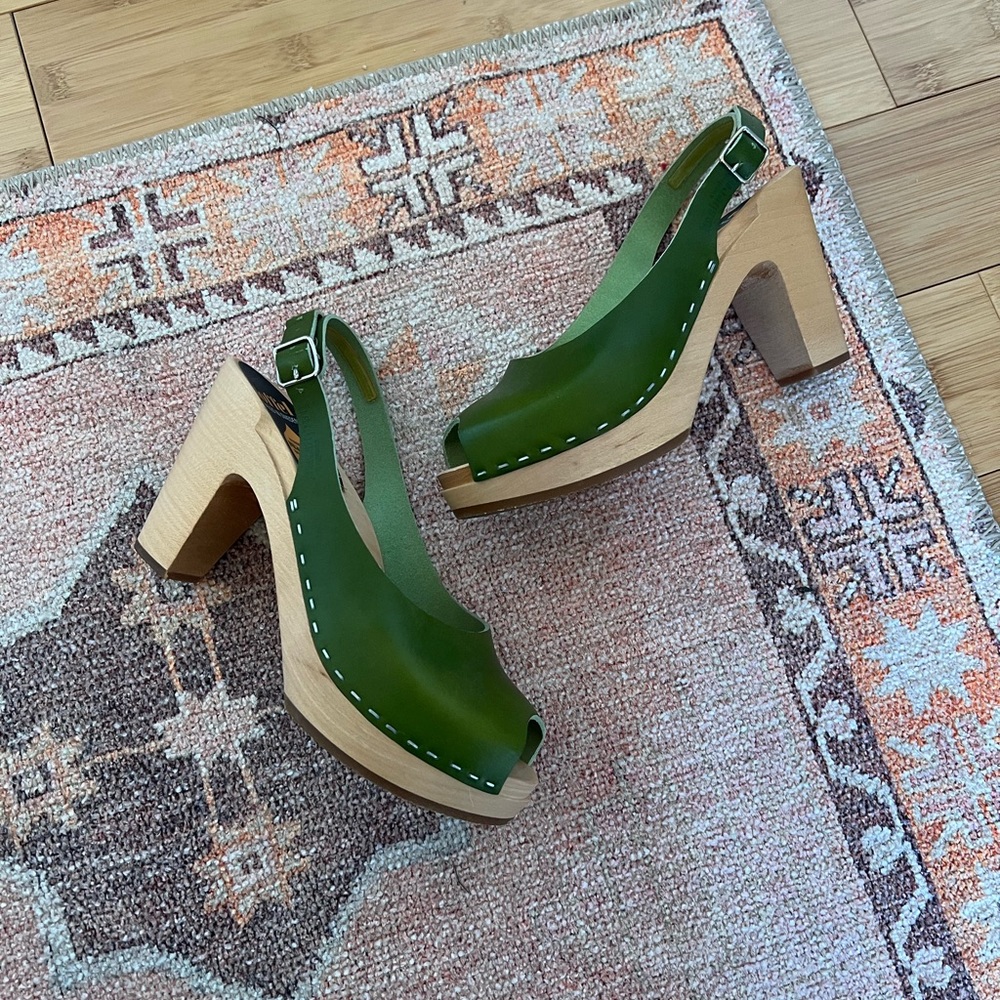 Swedish Hasbeens Toffel Leather Heel Clogs